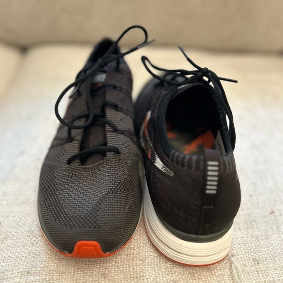 Nike Flyknit Trainer Sz 11.5 Dark Green Size 10.5 - Picture 2 of 8